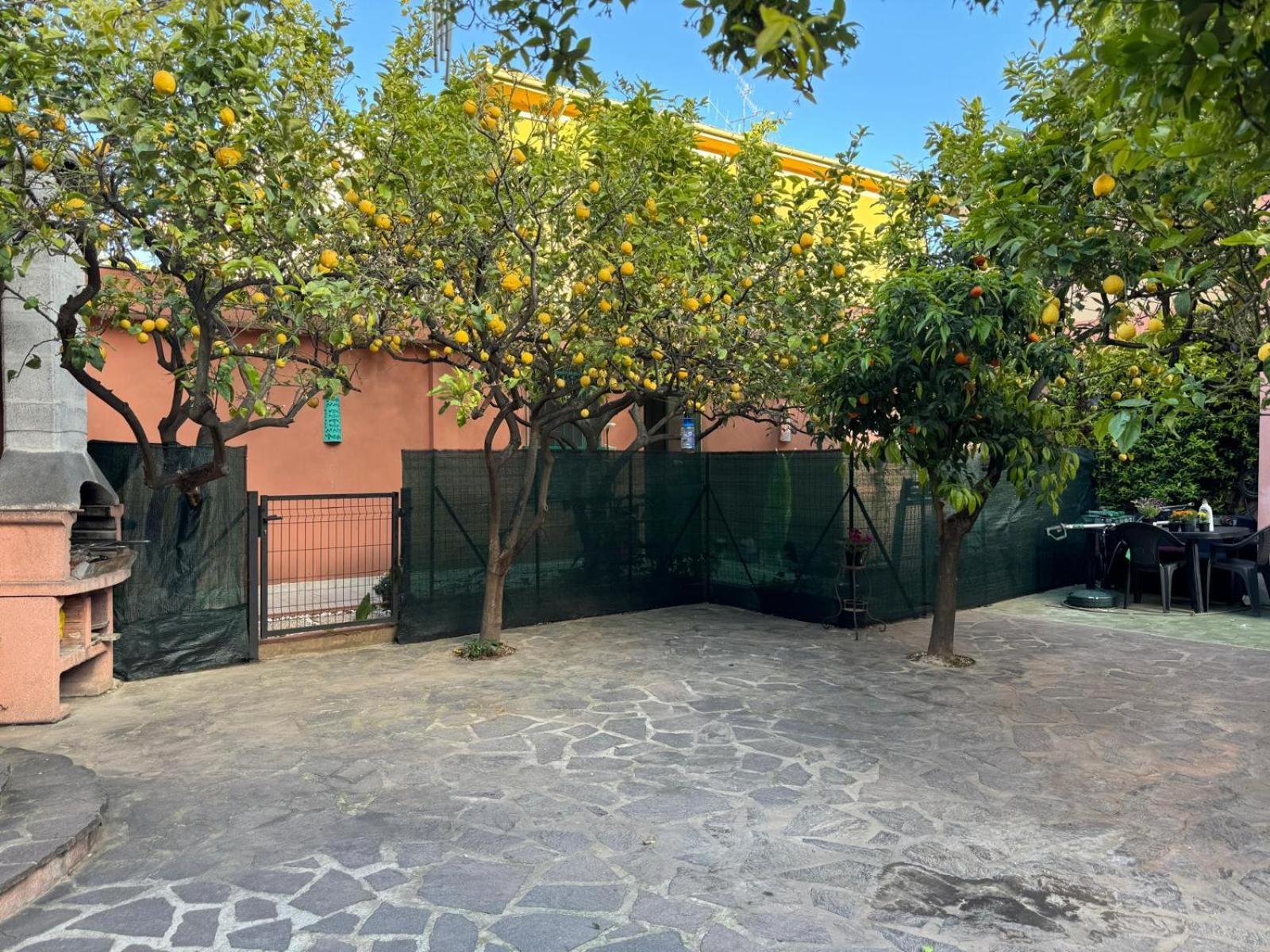 Rivierarent Bettina Holiday Finale Ligure Luaran gambar